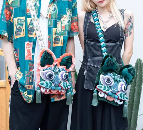 National trend series tiger head couple crossbody bag handmade mobile phone bag Awakening Lion