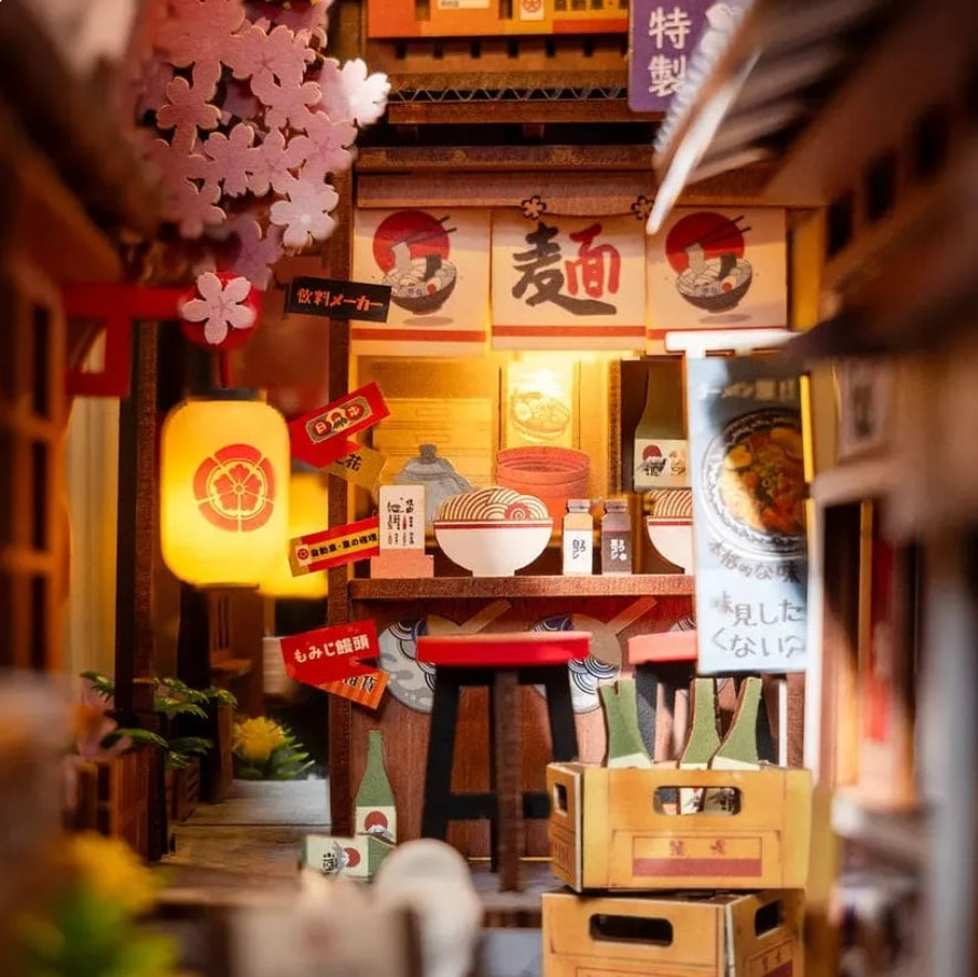 Sakura Wine Alley